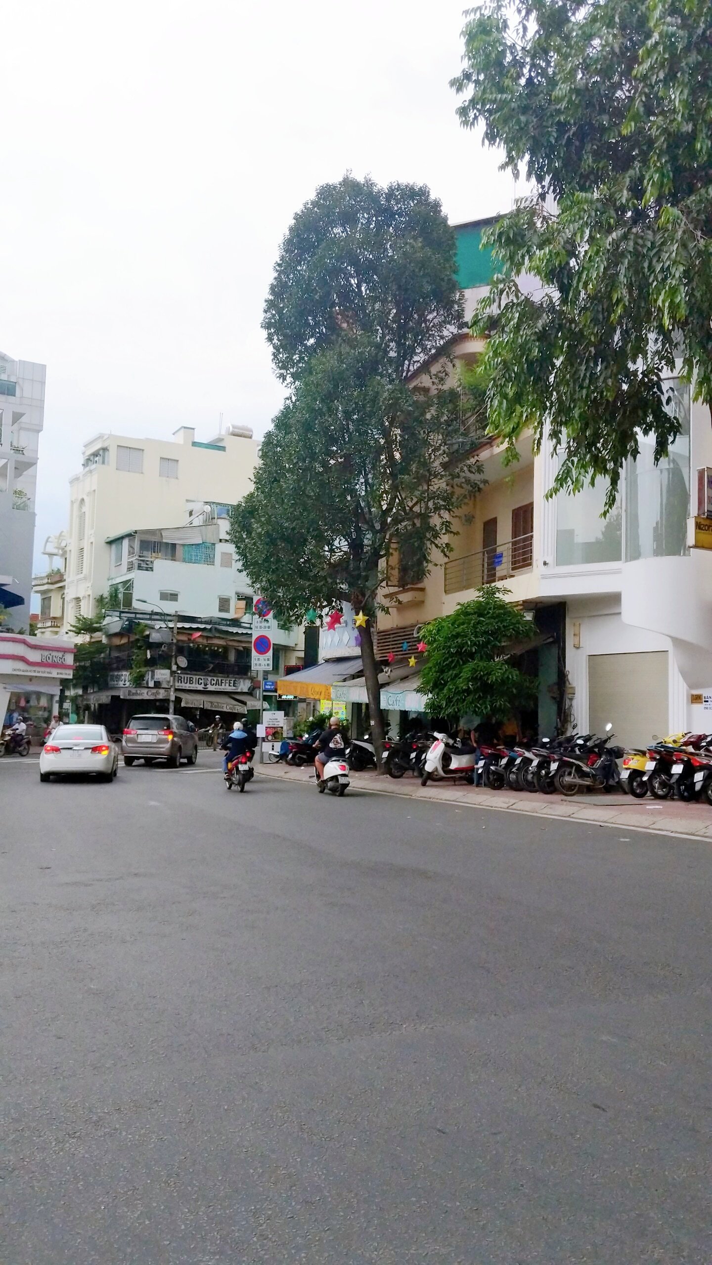 Mặt tiền đường Lam Sơn, P2, TB, khu Sân Bay, diện tích 347m2 (ngang 12m nở hậu), giá bán 64 tỷ
