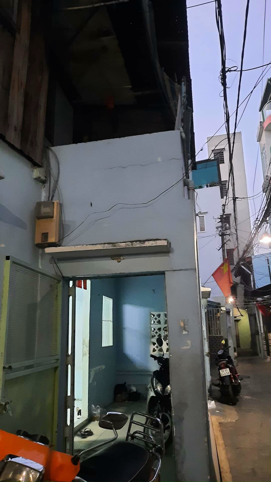 GIÁ GIẢM CỰC SÂU! Bán Gấp Nhà Ngang 5m Vĩnh Viễn, Q10, 53m2, Chỉ 5.4 Tỷ