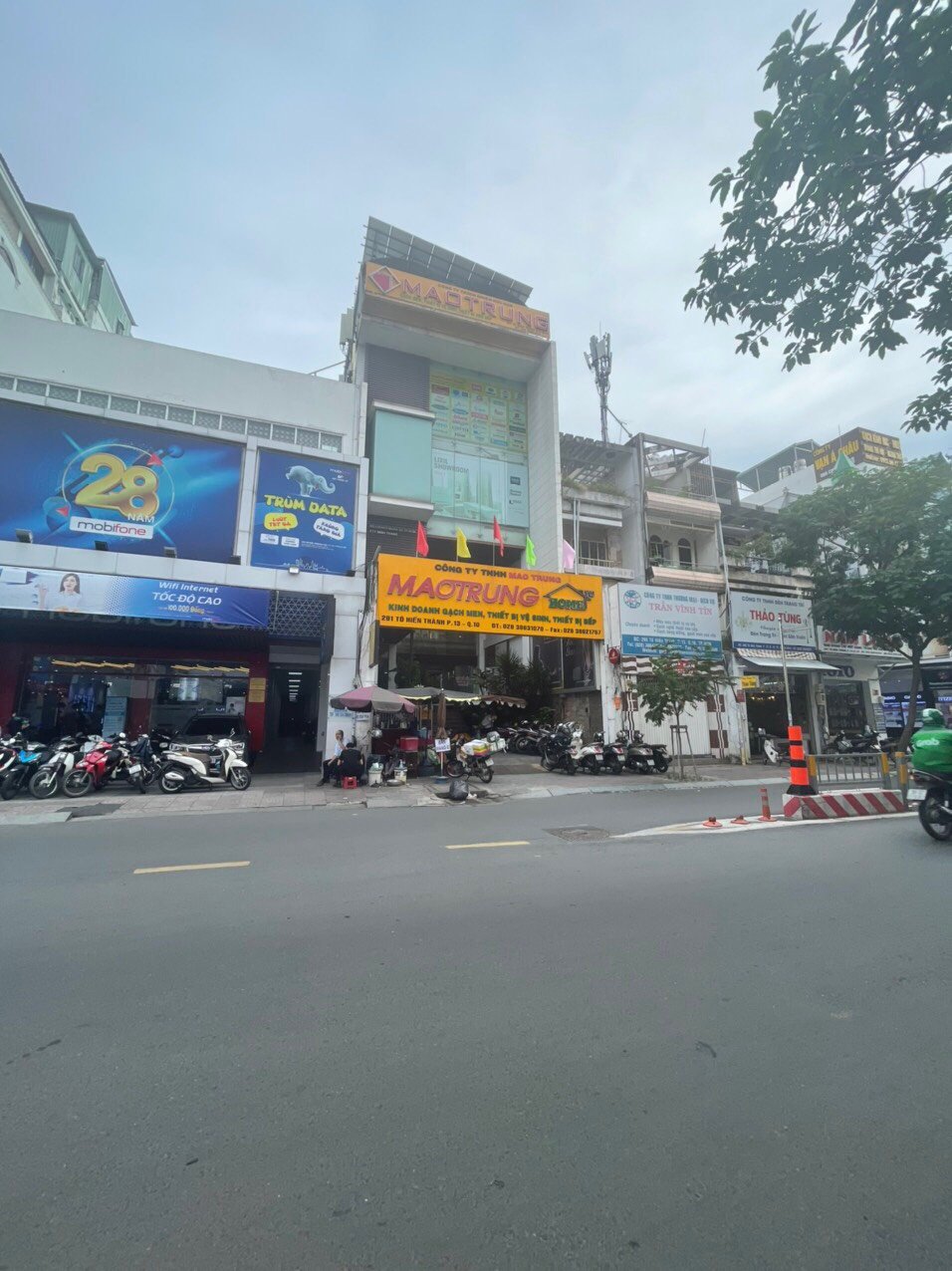 Bán nhà mặt tiền Bùi Hữu Nghĩa - chợ Hòa Bình, P5 quận 5 diện tích 4.2x20m 3 lầu giá 27 tỷ