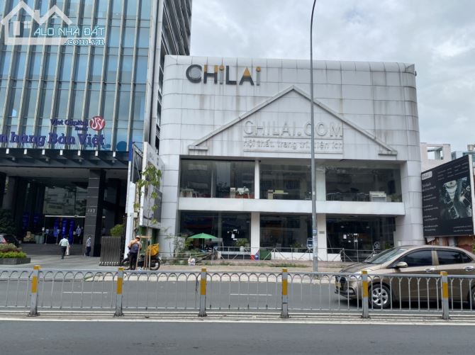 CC bán nhà MT 410 B-C-D Nguyễn Thị Minh Khai đoạn 2 chiều đẹp nhất, P.5, Q.3, Phù hợp xây Building văn phòng. DT: 21x36m. Giá 540 tỷ 