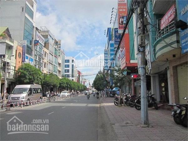 Bán nhà mới xây hẻm 6 mét Hùng Vương, Gò Dầu, Tây Ninh. Cách mặt tiền Hùng Vương 50 mét. Diện tích 5mx46m