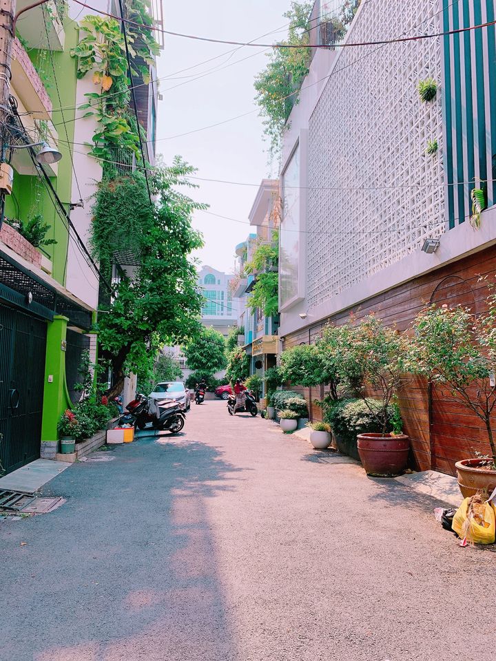 Nhà này không mua thì nhà nào mua, HXH 6m, gần BigC quận 7, Phường Bình Thuận.