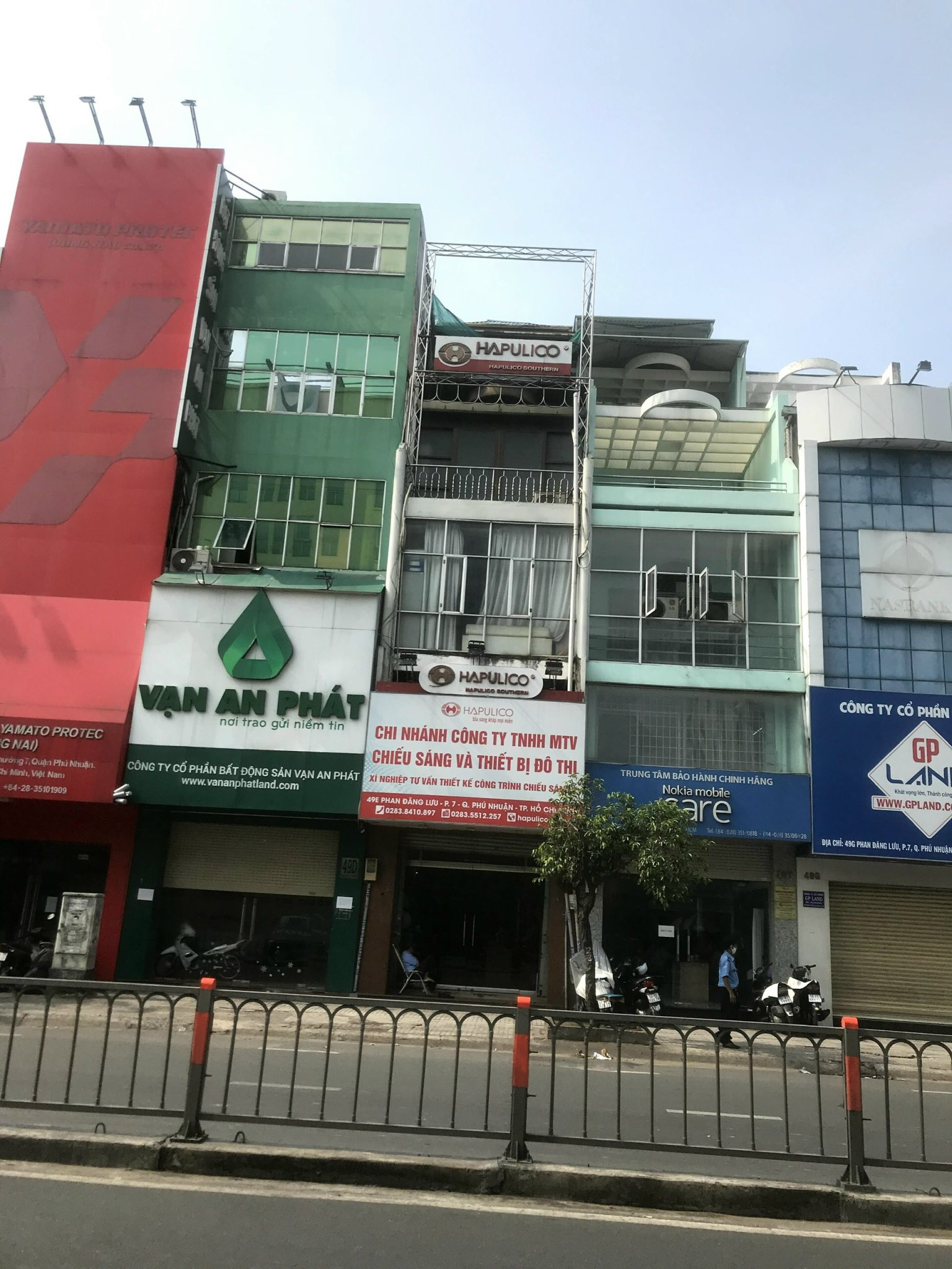 Nhà MT Lê Văn Sỹ, Phú Nhuận, DT 4,7x19m, 5 tầng, giá 30 tỷ