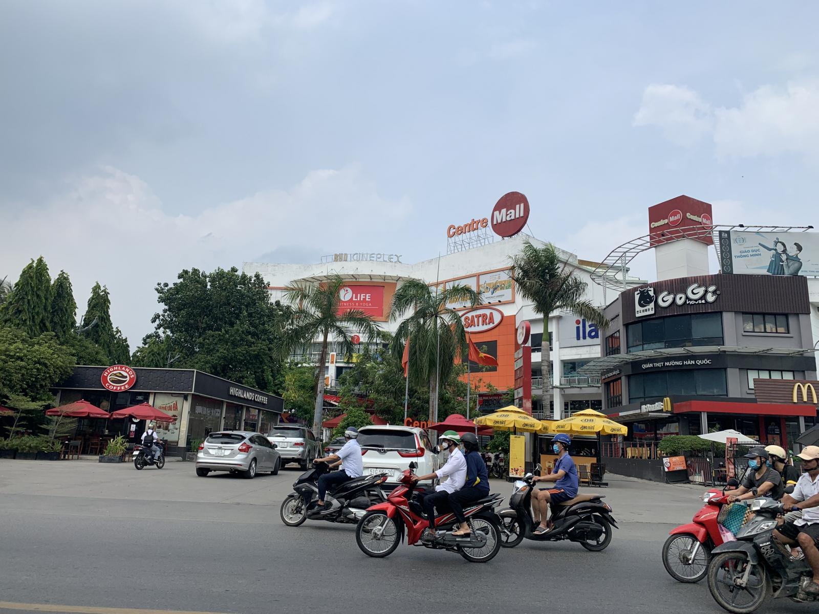 Bán nhà góc 2 mặt tiền đường Phạm Hùng, ngay Trung tâm thương mại Satra