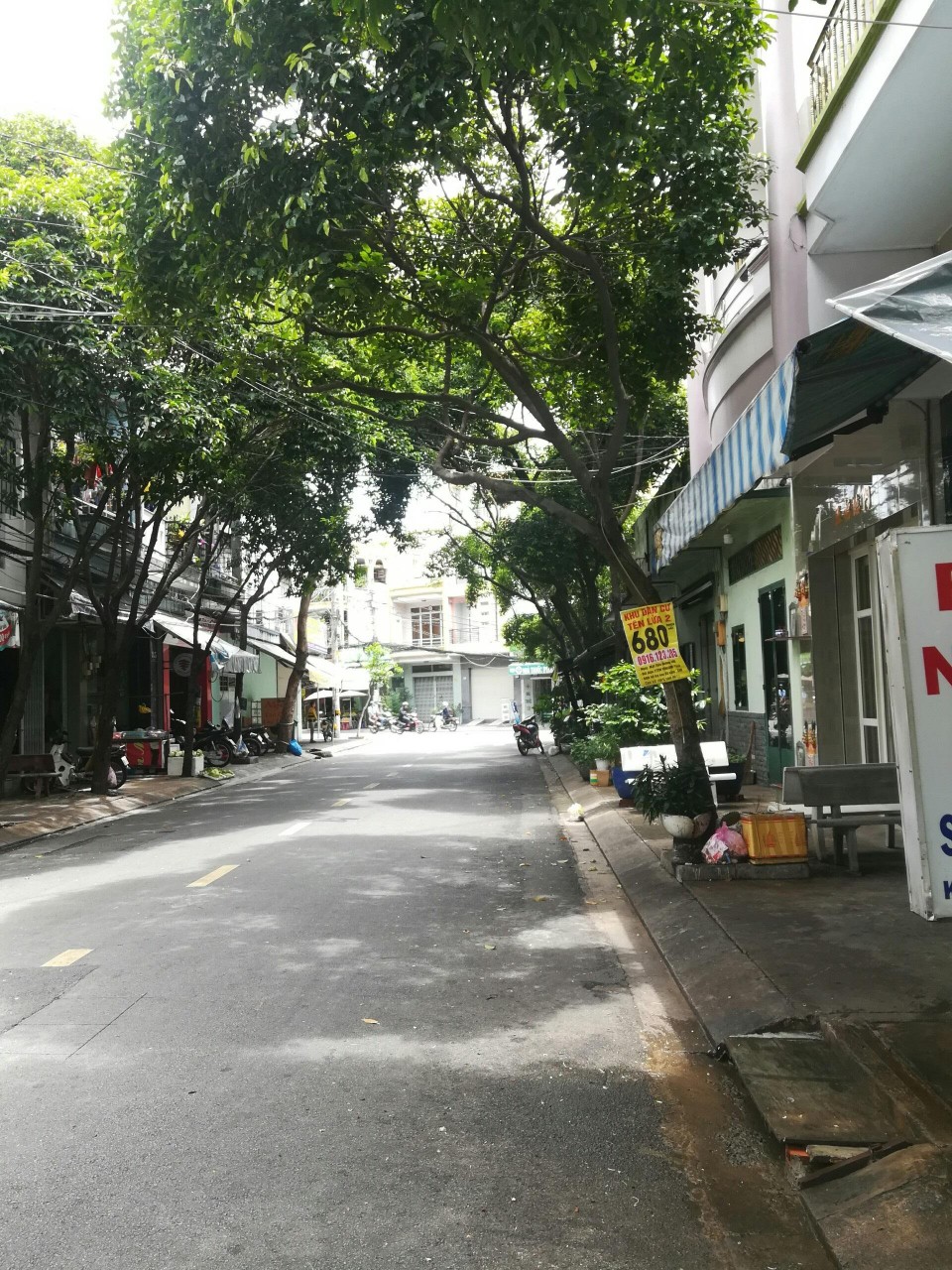 Quận 6: Góc 2 mặt tiền đường Hậu Giang - Nguyễn Văn Luông, DT: 11x21m, 190m2 giá: 42.5 tỷ TL
