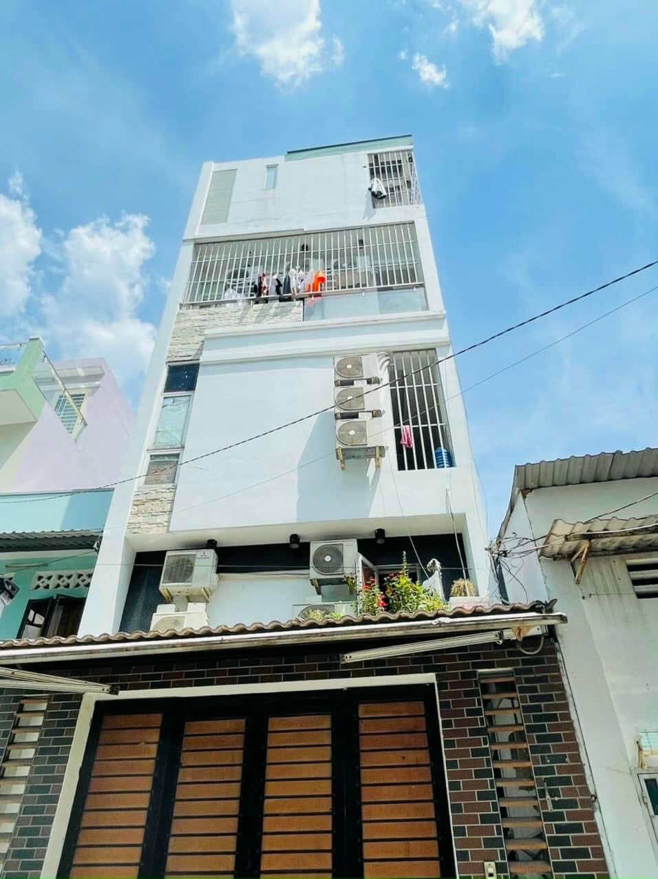 Bán Nhà Mặt Tiền 7A đường Thành Thái P14, Q10. DT: 4x10