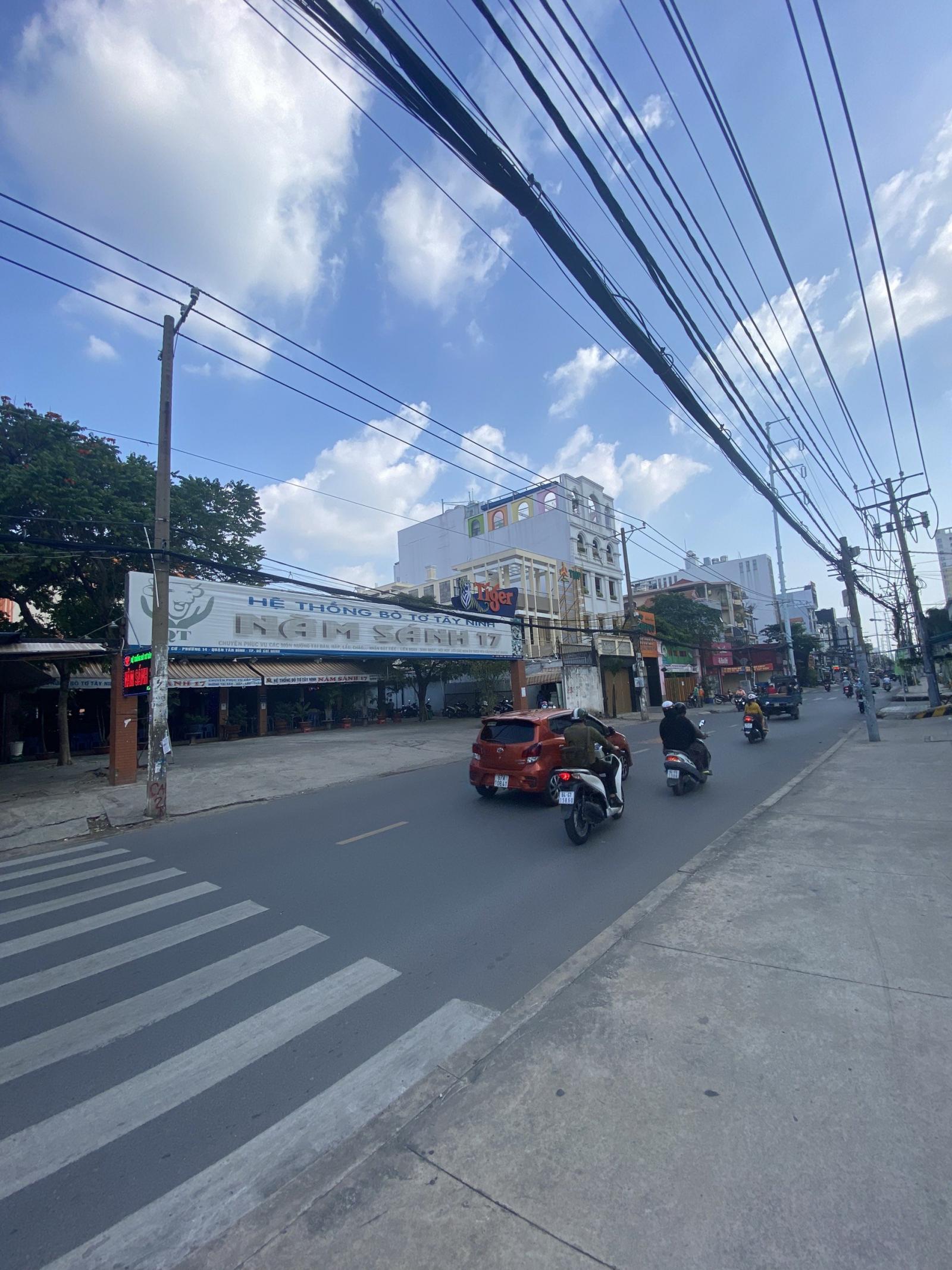 Bán đất thổ cư mặt tiền đường nhựa 20m Pháo Binh , Trâm Vàng 3, Gò Dầu, Tây Ninh. TDT: 1.060,2m2 24x48m.