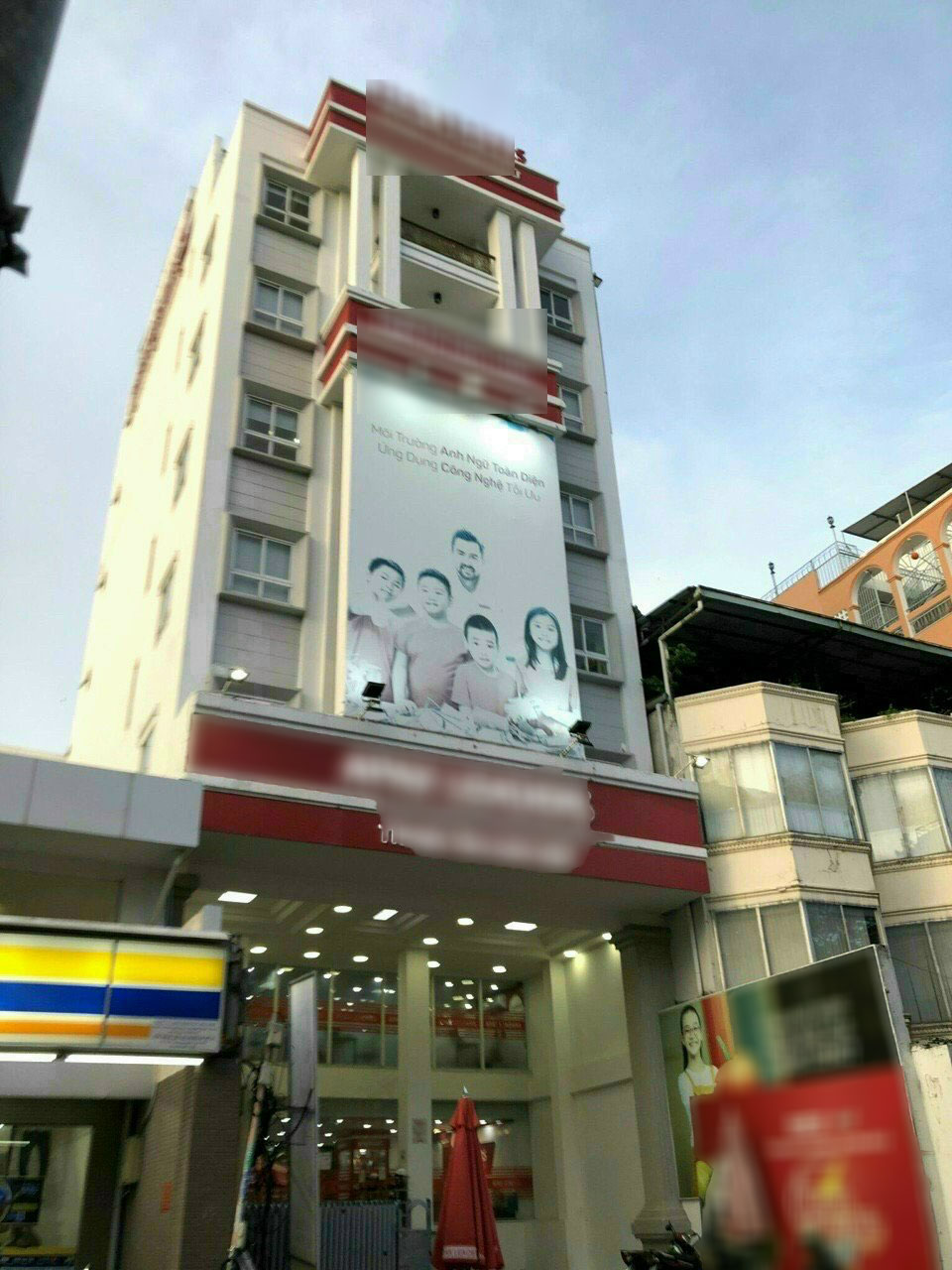 Bán gấp khách sạn góc gần Ngô Gia Tự ngay bệnh viên Medic Hòa Hảo, 5L. Giá bán nhanh chỉ 22.5 tỷ