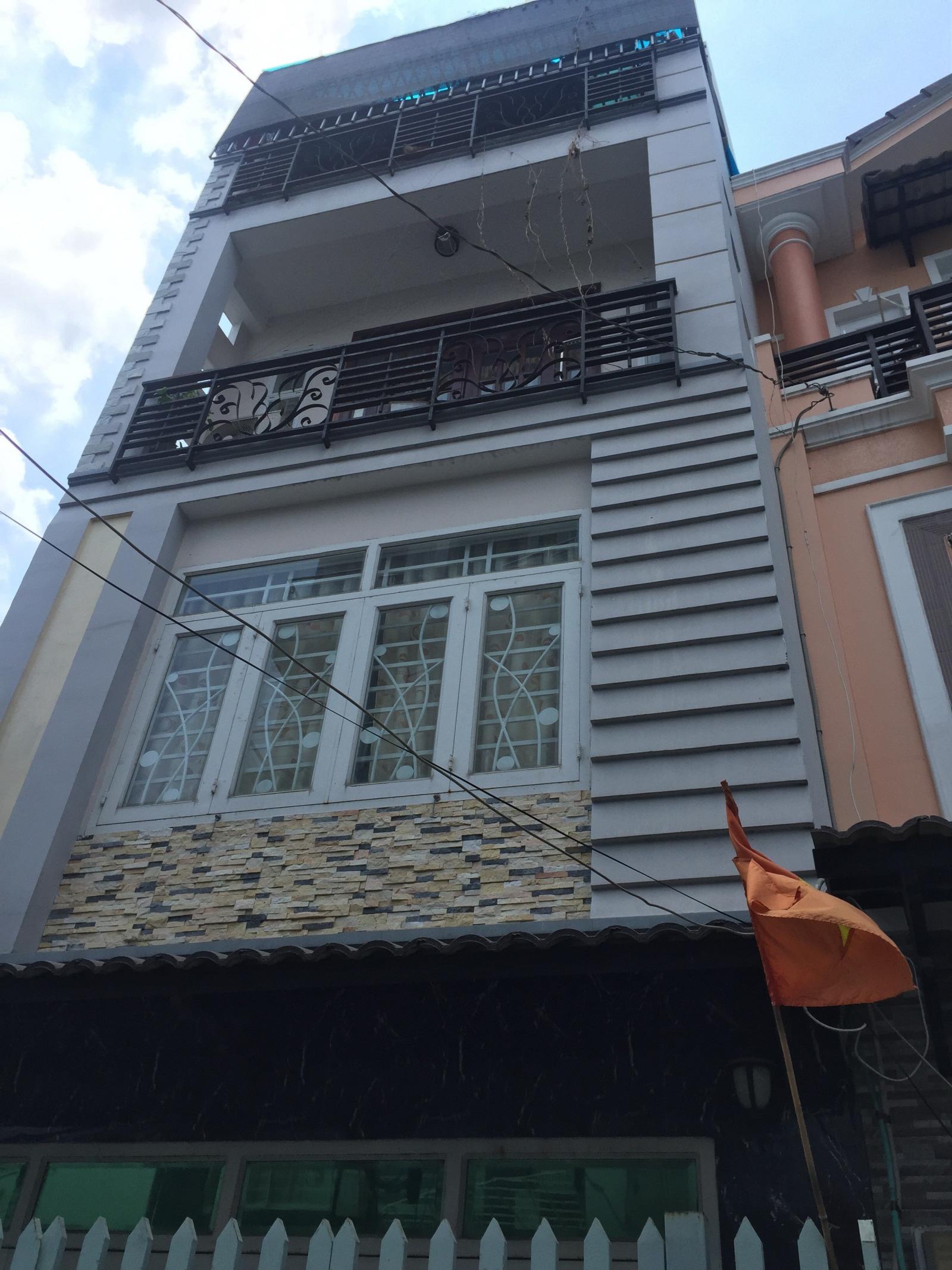 Nhà Q1 gần cầu Nguyễn Văn Cừ, 3x10m, 5 tầng