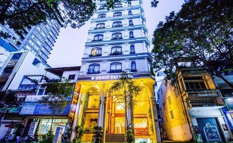 Bán nhà mặt tiền Trần Hưng Đạo Quận 5 diện tích 8x18m nhà 2 lầu giá 55 tỷ