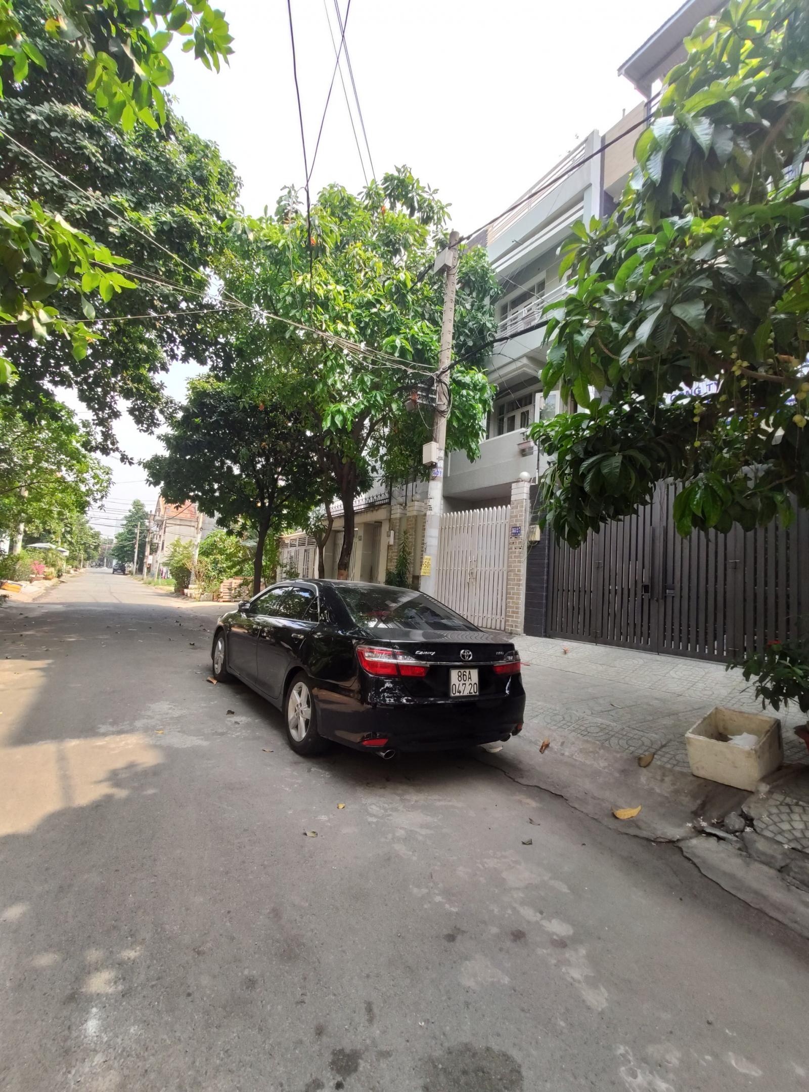 Bán nhà đường 8m, Điện Biên Phủ, P.17, Bình Thạnh (14x27.5m) 68 Tỷ