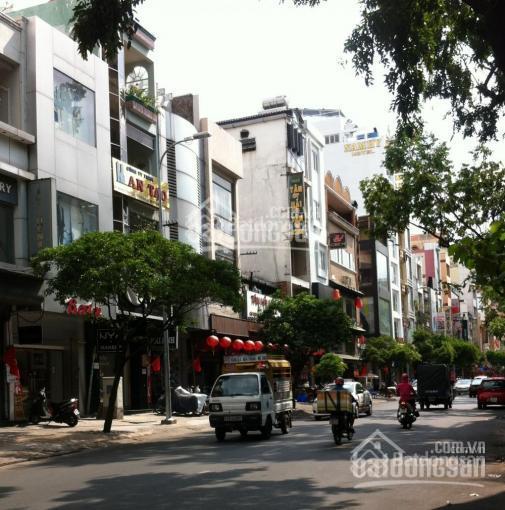 Cần bán nhà mặt tiền Nguyễn Trọng Tuyển, P8, Phú Nhuận, DT NH tới 4.5m dài 11m, 2 lầu