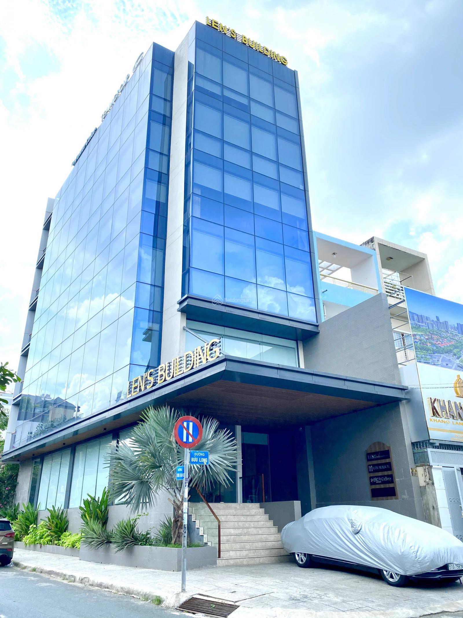 Bán khách sạn 30 phòng lớn, đẹp mặt tiền đường Nguyễn Thái Bình. Chỉ 35 tỷ