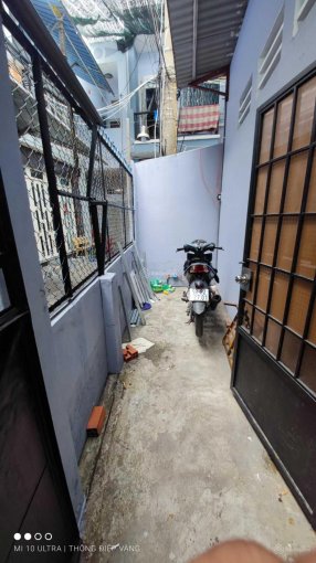 Bán nhà riêng, sổ chính chủ, mặt tiền hẻm xe hơi, cách chợ Phú Bình 100m