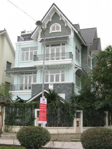 Biệt thự đẹp nhất đường D2 - D3, Phường 25: 9x13m - 3 tầng xe tải chạy qua nhà - 20,8 tỷ CC