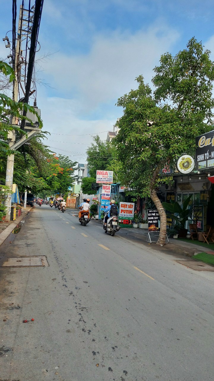 Bán nhà cấp 4 đường 21 thông ra đường 42 và Nguyễn trung Nguyệt, ngang 5m - nở hậu💥 giá Có Thương lượng ☎ 0903034123
