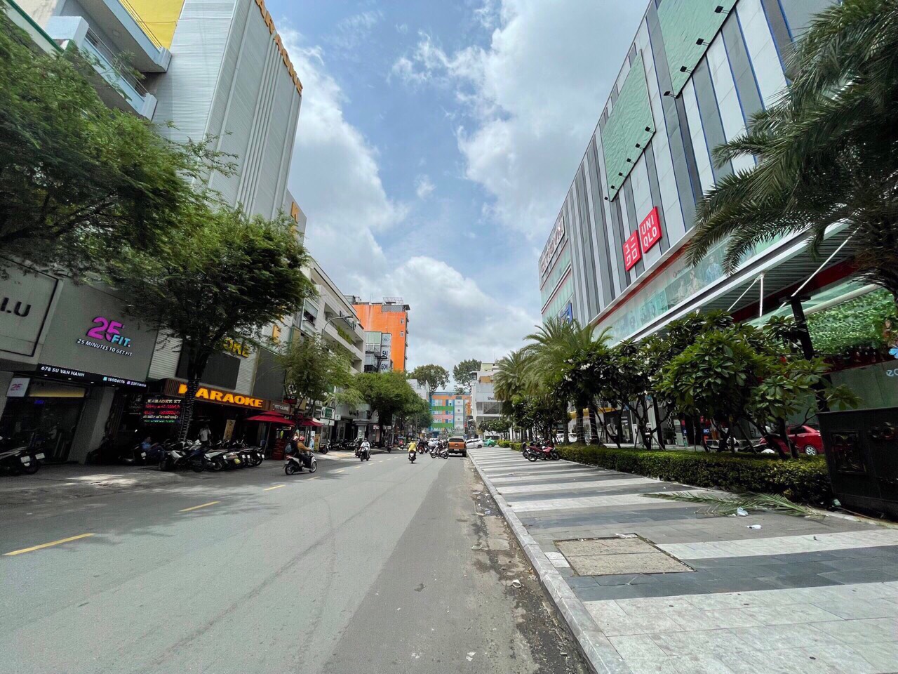 Hàng hiếm 8m Mt Sư Vạn Hạnh, P12, Q. 10 đối diện Vạn Hạnh Mall (8*17m) T3L giá 85 tỷ - 0908525968