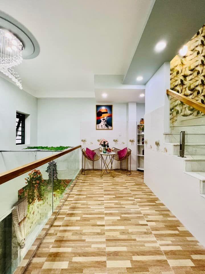 bán hxh nguyễn trãi quận 5 diện tích 4x20 nhà 4 lầu giá 18,2 tỷ