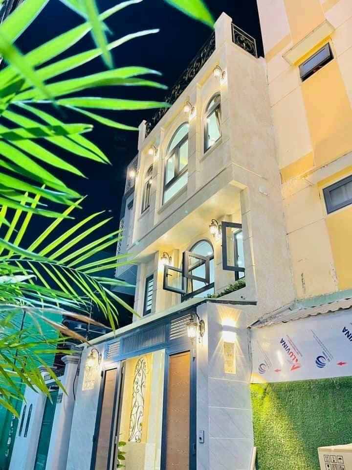 bán gấp nhà khu 7a thành thái quận 10 dt 10x12 nhà 1 lầu giá 19 tỷ