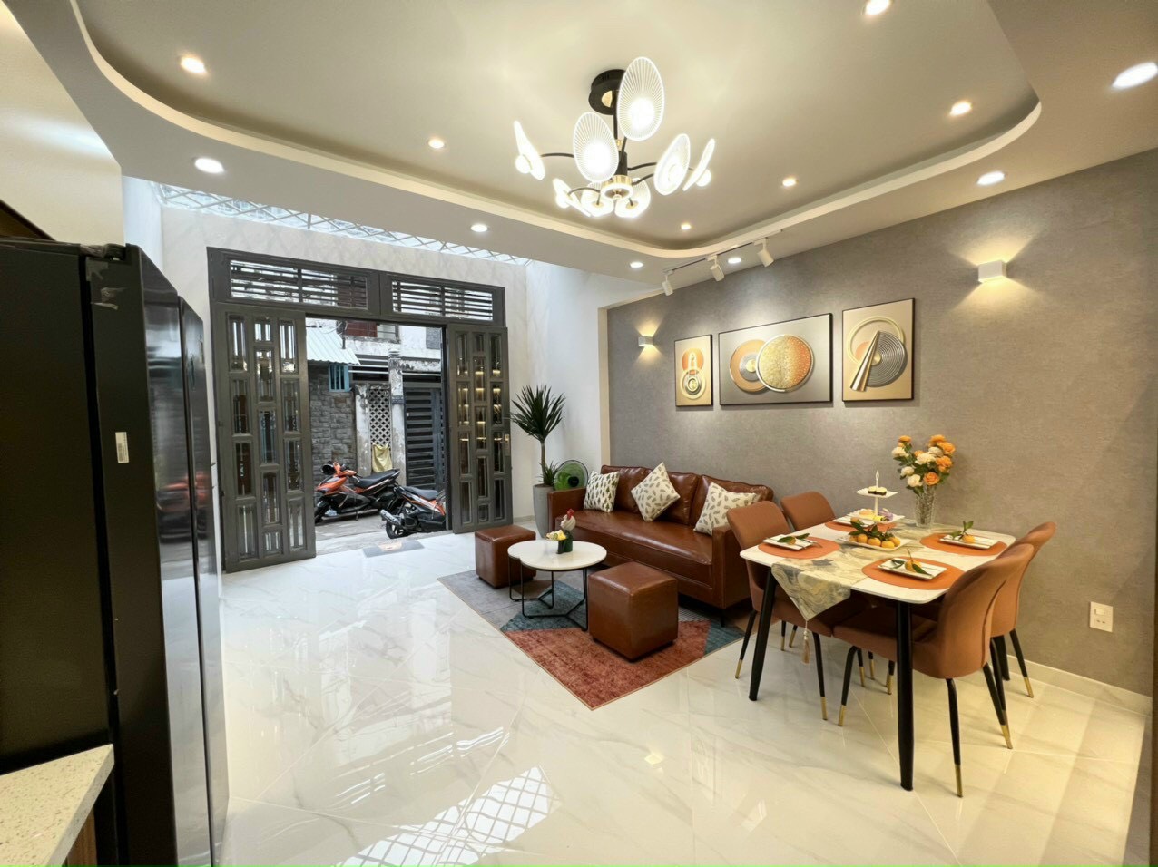 bán gấp nhà hxh nguyễn trãi quận 5 dt 4x20 nhà 4 lầu giá 18,2 tỷ