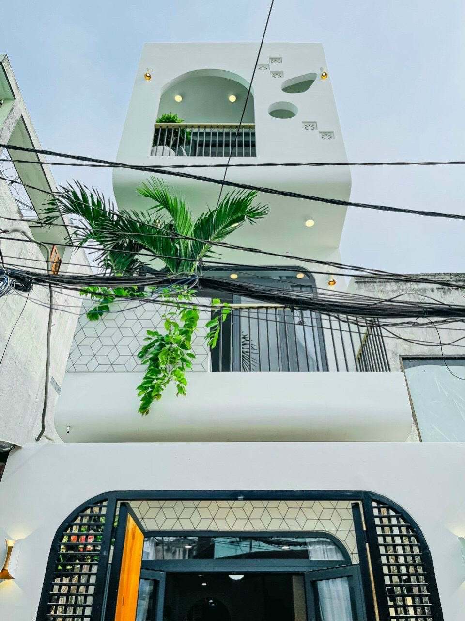 bán gấp nhà mt phó cơ điều quận 11 dt 5,5x20 giá 26 tỷ