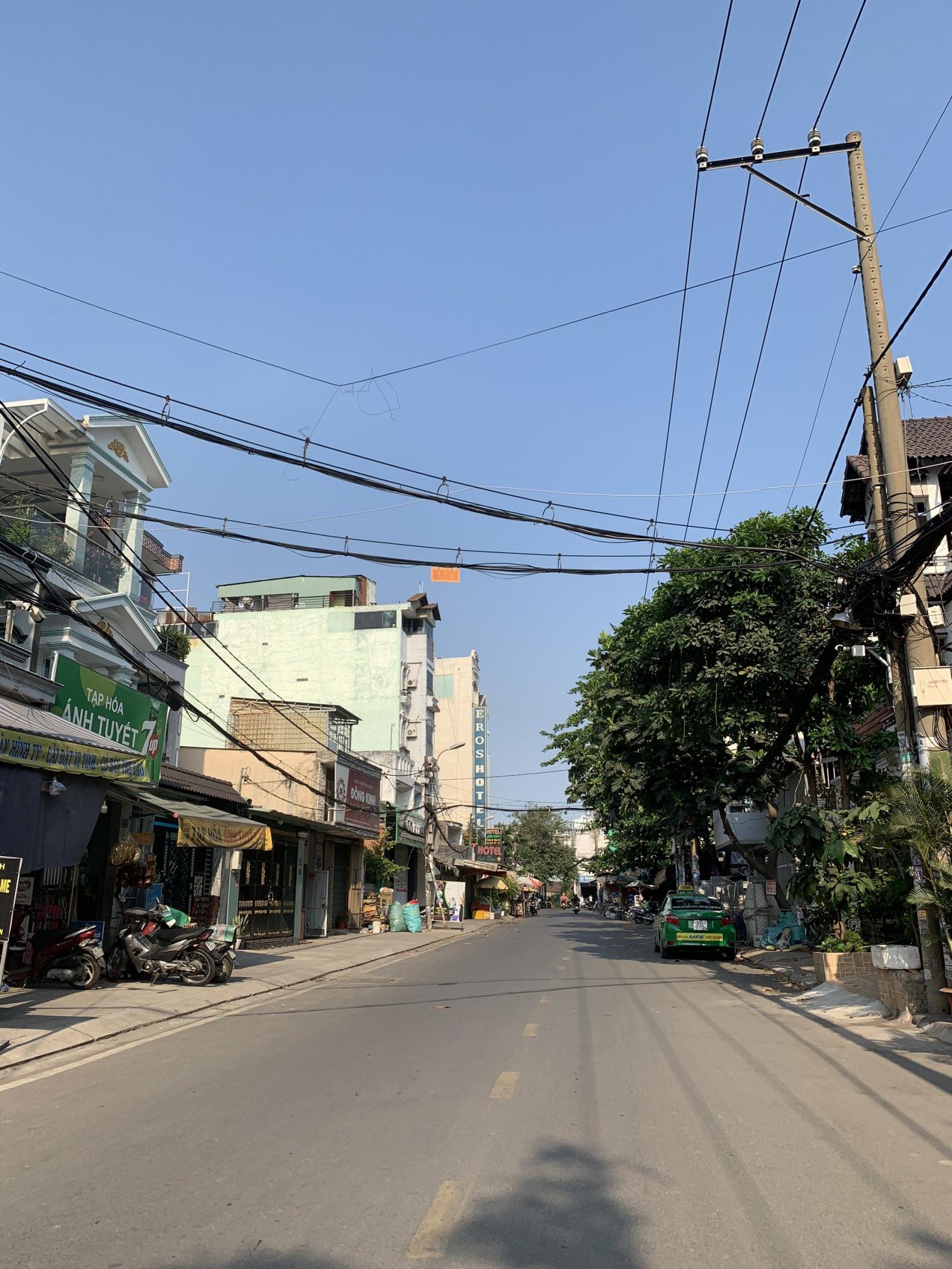 Cần Tiền Chủ Bán Gấp nhà 3 lầu dt 4,4x 25m Phạm Văn Chiêu P14 Gò Vấp Giá 8,9Tỷ