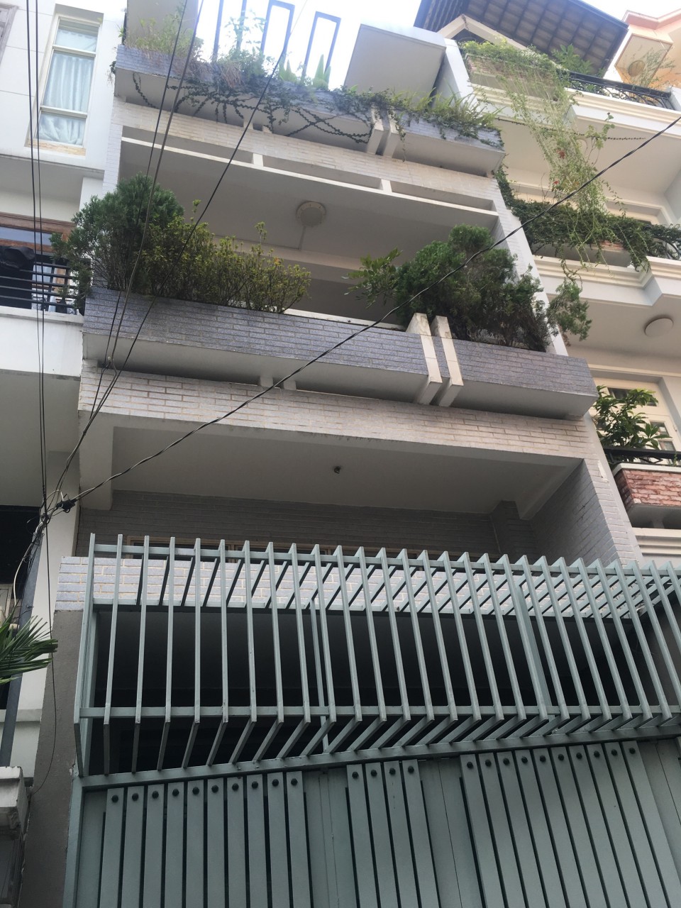 bán gấp nhà hxh nguyễn trãi quận 5 dt 8x16 nhà 2 lầu giá 15.5 tỷ