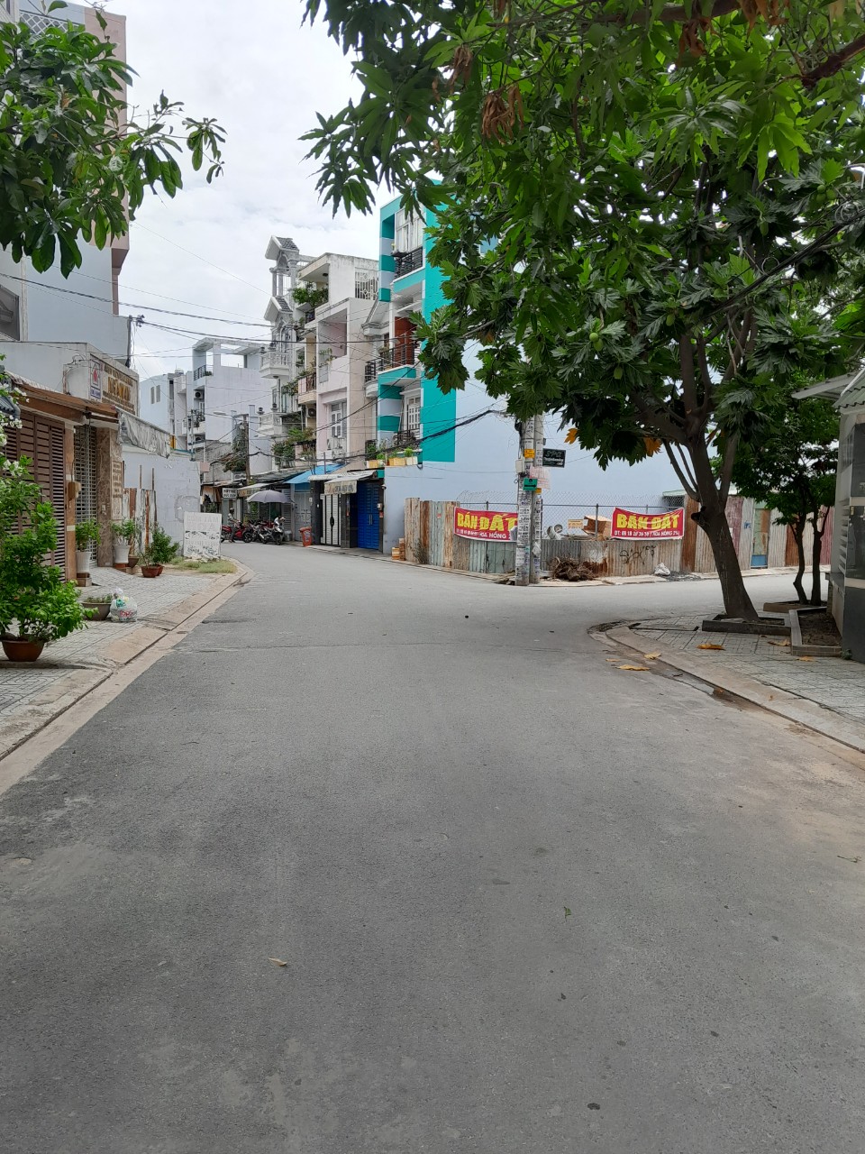 bán gấp nhà hẻm phạm văn chiêu giáp với đường lê đức thọ,p 16,quận gò vấp