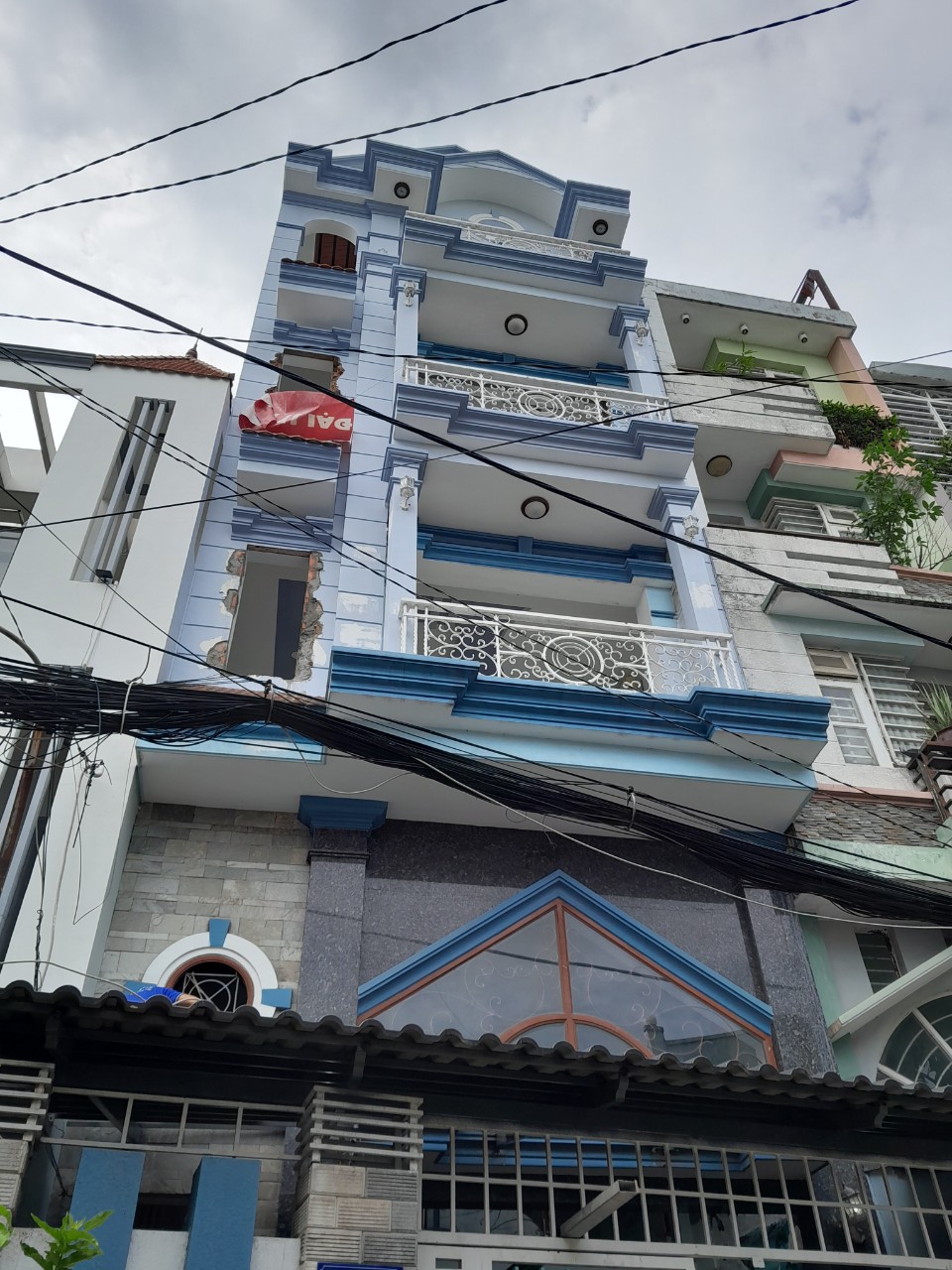 bán gấp nhà hẻm phan huy ích.p14 .quận gò vấp dt 4x19m dtcn 76,5m2 2 lầu 