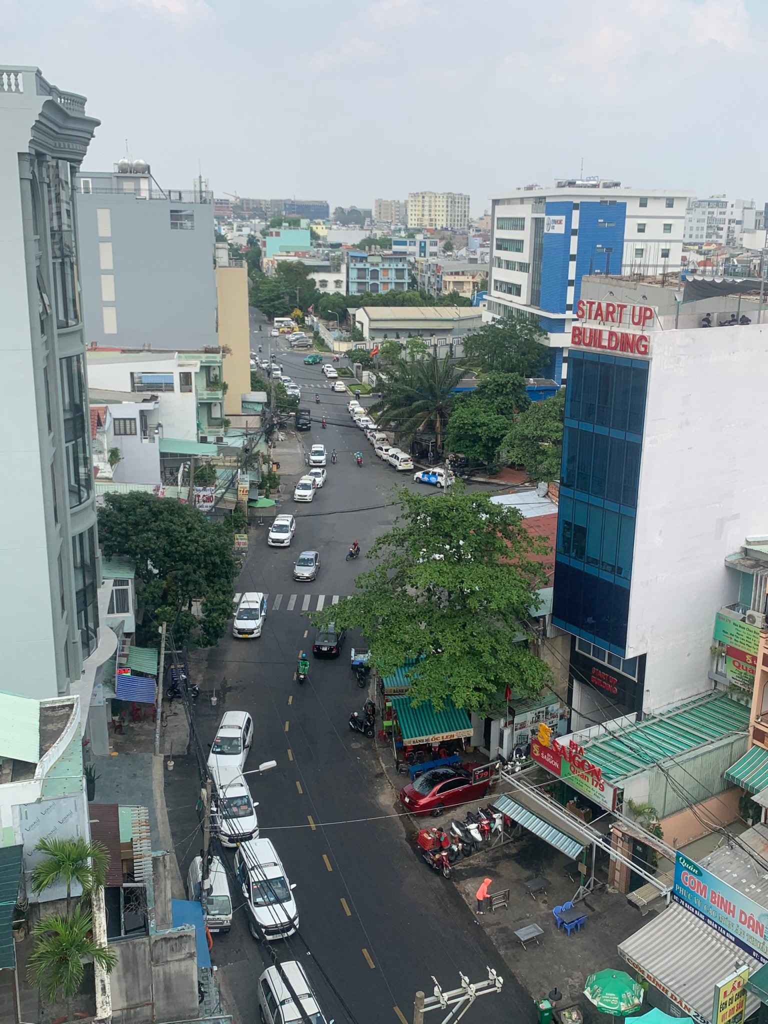 Bán nhà mặt tiền Nguyễn Thái Bình 4,2mx18m 3 lầu giá tốt 16,8 tỷ