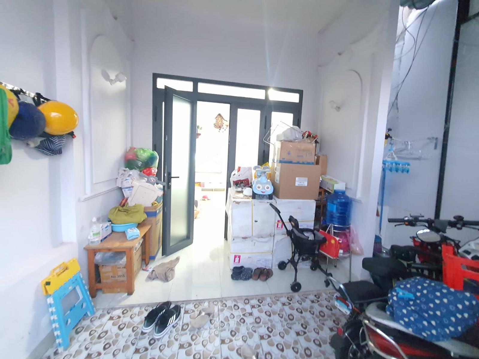 Nhà ở liền, gần Trường PTTH Tây Thạnh, chỉ 2.85 tỷ