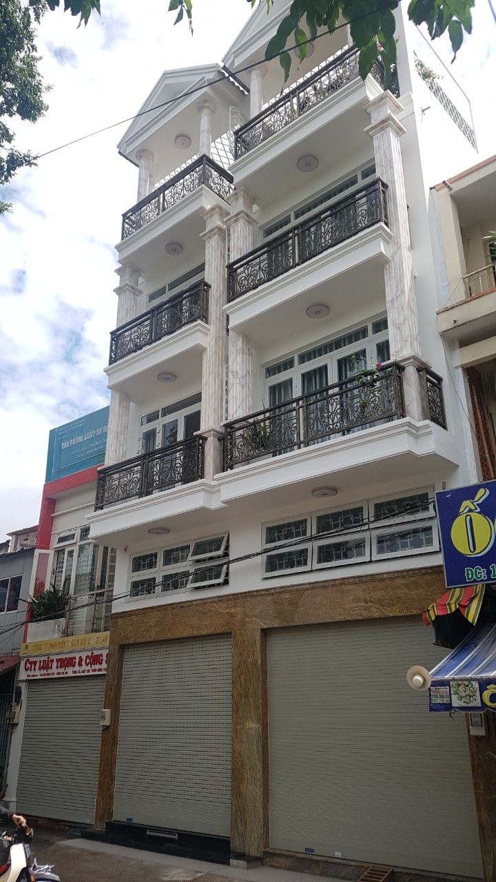 Bán nhà mặt tiền gần đường Phạm Văn Hai, P.5, Q Tân Bình. Nhà 5 tầng, thu nhập 30tr/tháng