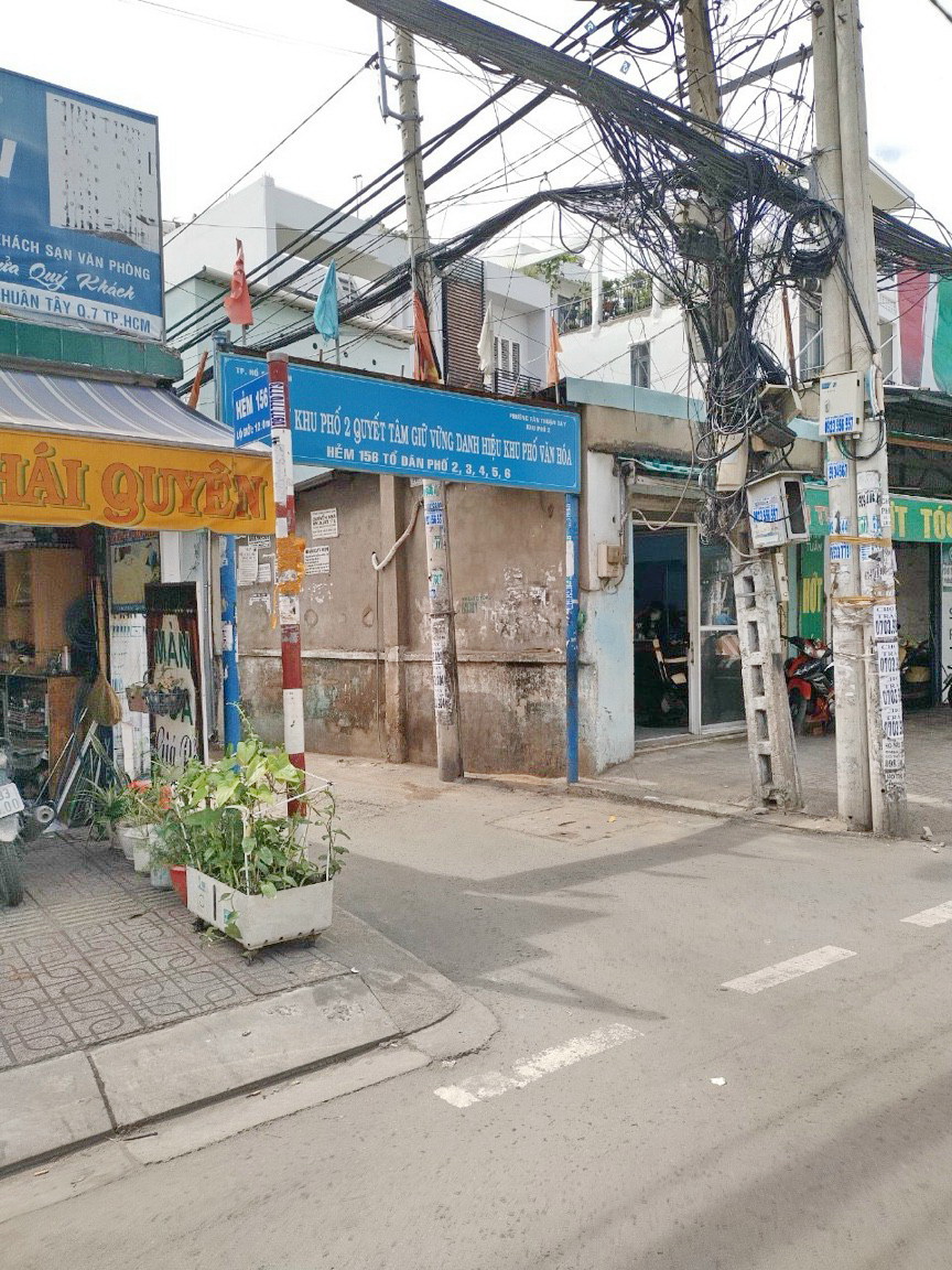 Bán dãy trọ hẻm 156 Huỳnh Tấn Phát Phường Tân Thuận Tây Quận 7.