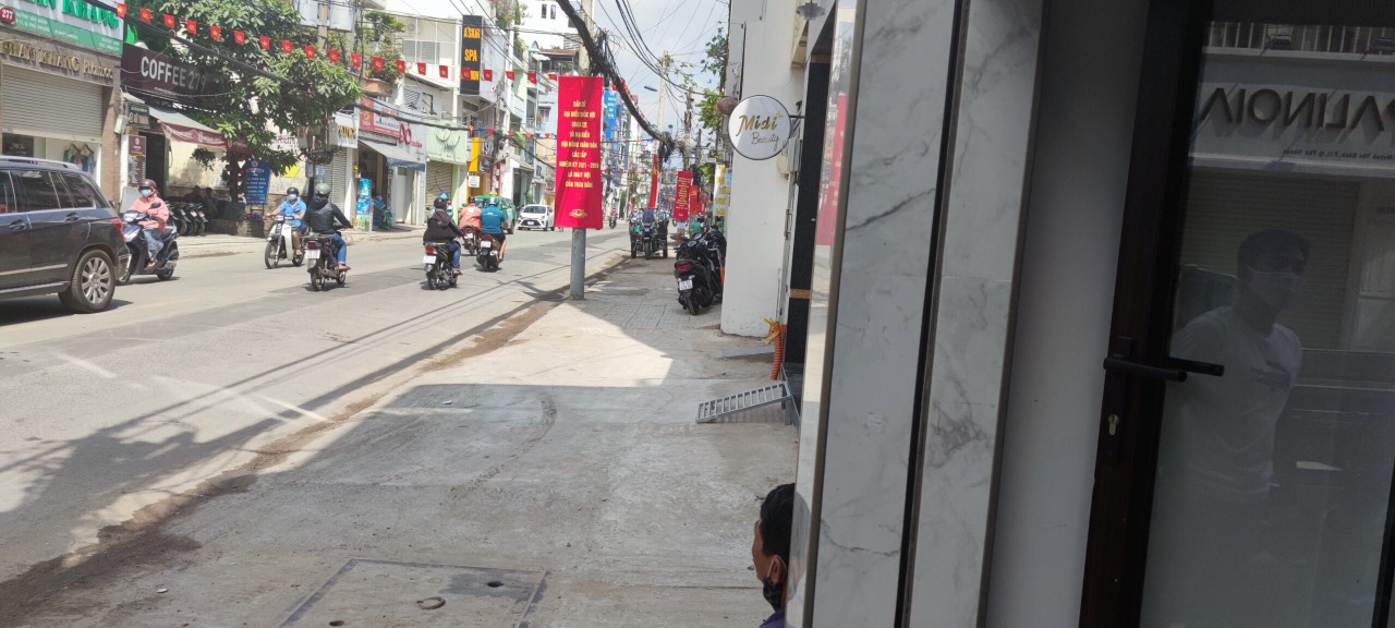 Bán nhà mặt phố tại Đường Huỳnh Văn Bánh, Phường 11, Phú Nhuận, Tp.HCM diện tích 120m2  giá 14 Tỷ