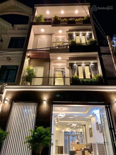 Bán nhà mới - 3 lầu, hẻm biệt thự đường Phổ Quang - phường 2 (giá 11,5 tỷ TL)