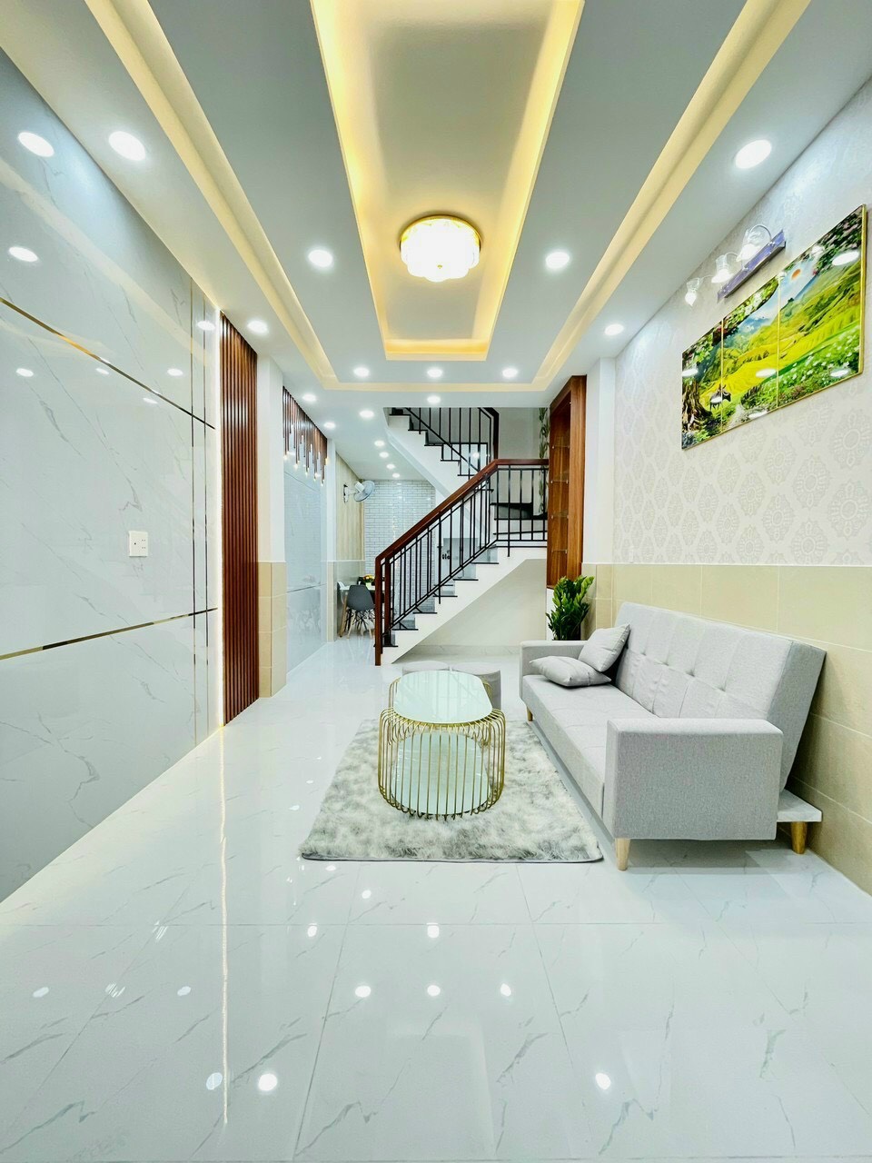 Bán nhà MT đường 3/2 phường 12,Quận 10 DT:5x14m giá chỉ 37.5 tỷ HD thuê 110tr/th