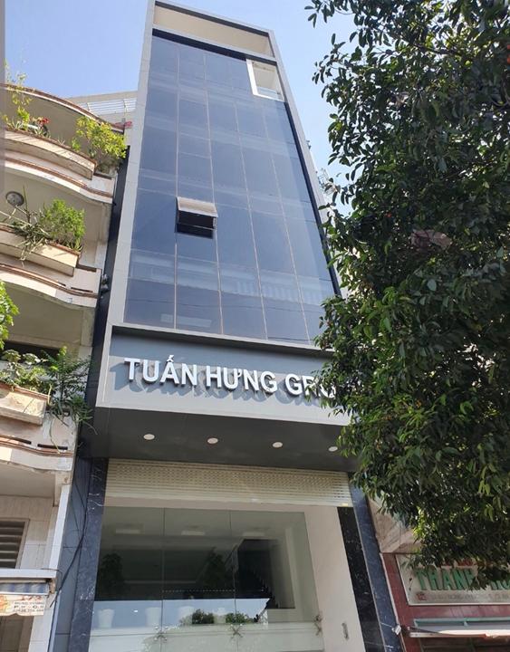 Khan hiếm - bán nhà mặt tiền Trịnh Văn Cấn, quận 1 (9 x 16m) 4 tầng tn 100tr/th gía 79 tỷ