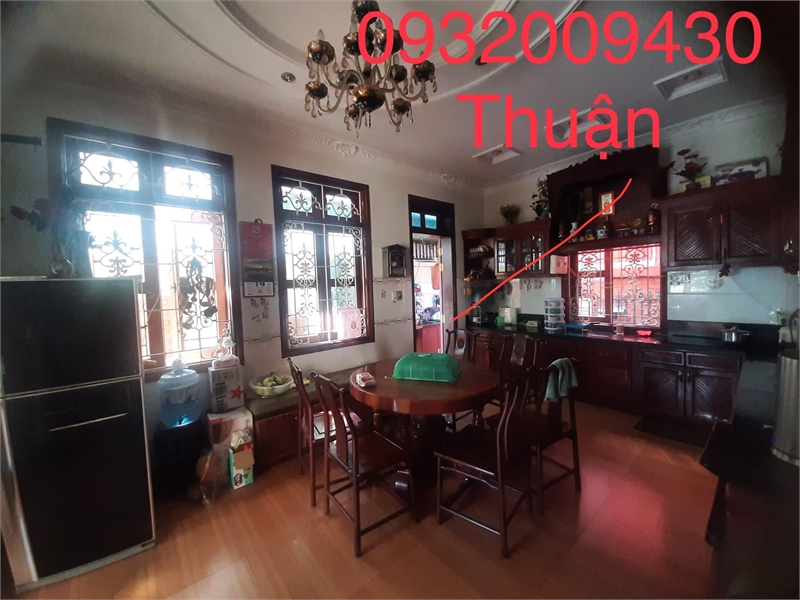 Bán gấp Biệt thự 3 tầng định cư - Tân Phong - Quận 7 . 240m2 khu VIP