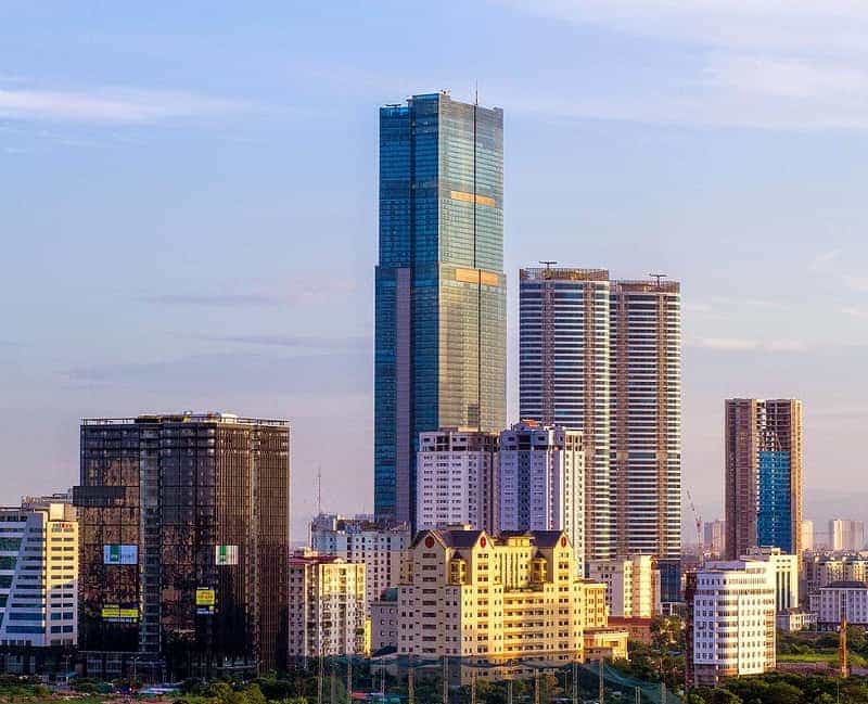Cần tiền cho con đi du học nên bán gấp nhà mặt tiền Cao Thắng, Q.3, 6x33m, hầm trệt 8 lầu, 97.5 tỷ