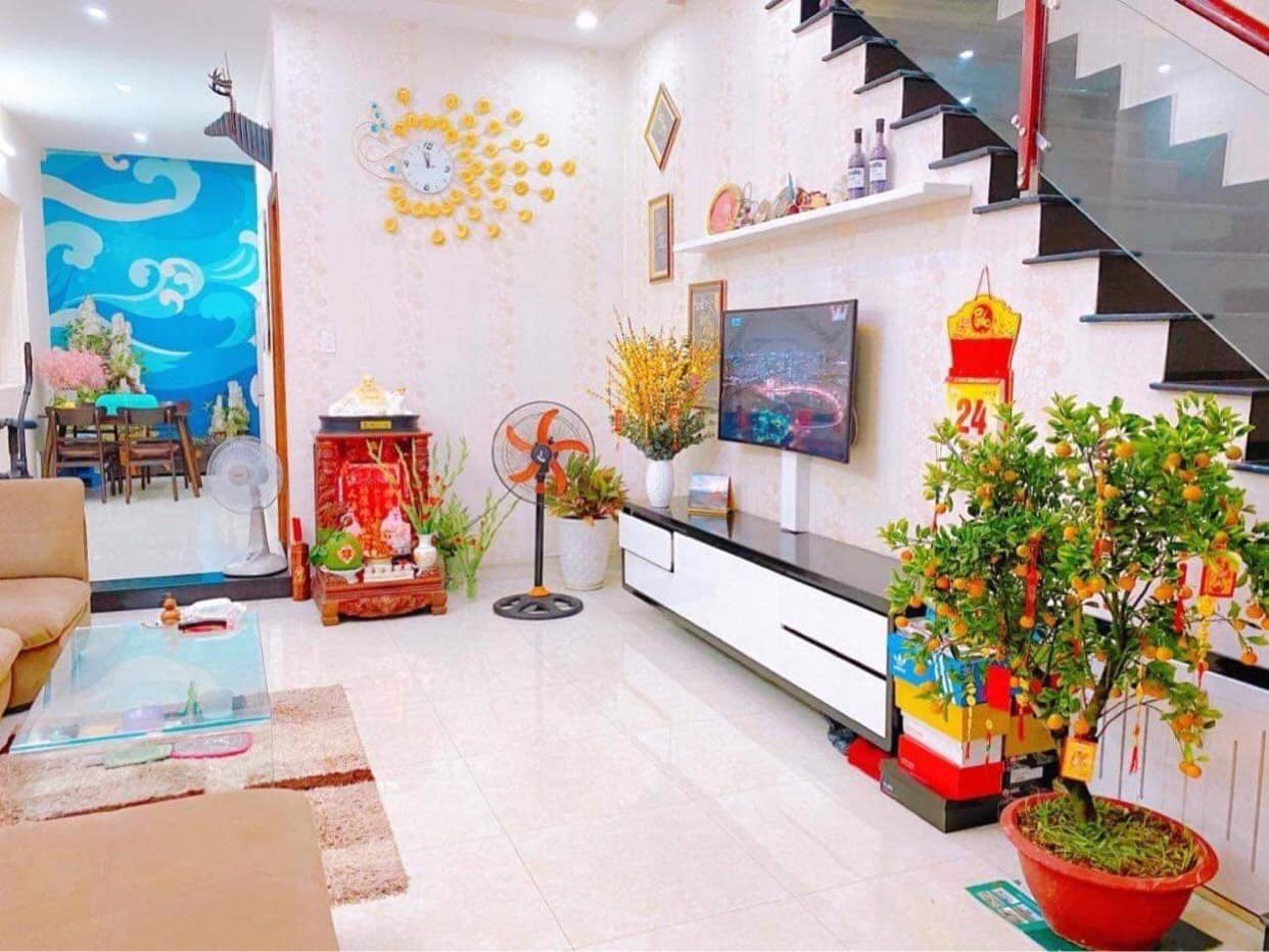 KHÔNG CÓ SẢN PHẨM THỨ 2 NHÀ HẺM 10M 55 LÊ THỊ HỒNG GẤM,PNTB SÁT BÊN SIÊU DỰ ÁN(4,2X20M) ,3 LẦU GIÁ:38 TỶ