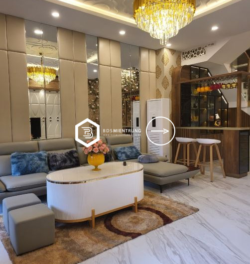 CHỈ 40 TỶ CÓ NGAY CĂN NHÀ HIẾM BẾN VÂN ĐỒN,Q4,DR:5,5X21M,KC:TRỆT 4 LẦU,LH: QUYÊN QUYÊN  (0906302102)
