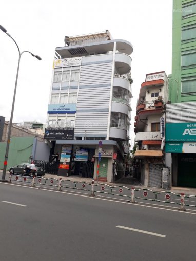CĂN MẶT TIỀN GÓC ĐƯỜNG CHUỐI, DT:5X9M KC:TRỆT LẦU ,GIÁ:11,5 TỶ LH: QUYÊN QUYÊN  (0906302102)