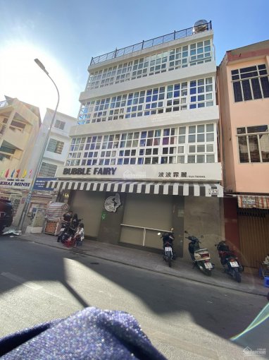 BÁN NHÀ CĂN GỐC MẶT TIỀN NGUYỄN TRÃI,Q5,DT: 5X19M,KC:HẦM 5 TẦNG,GIÁ MÙA COVID  LH: QUYÊN QUYÊN  (0906302102)