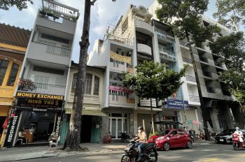 SIÊU PHẨM  DUY NHẤT MẶT TIỀN LAM SƠN,DT:5X17M(NỞ HẬU 5,8M) KC:1 TRỆT 3 LẦU GIÁ:15 TỶ TL LH: QUYÊN QUYÊN  (0906302102)