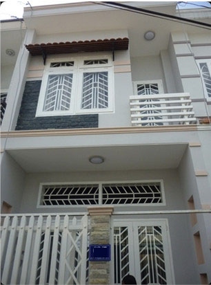 Bán nhà phố mặt tiền Trần Hưng Đạo, P. 2, Quận 5. Giá: 47 tỷ