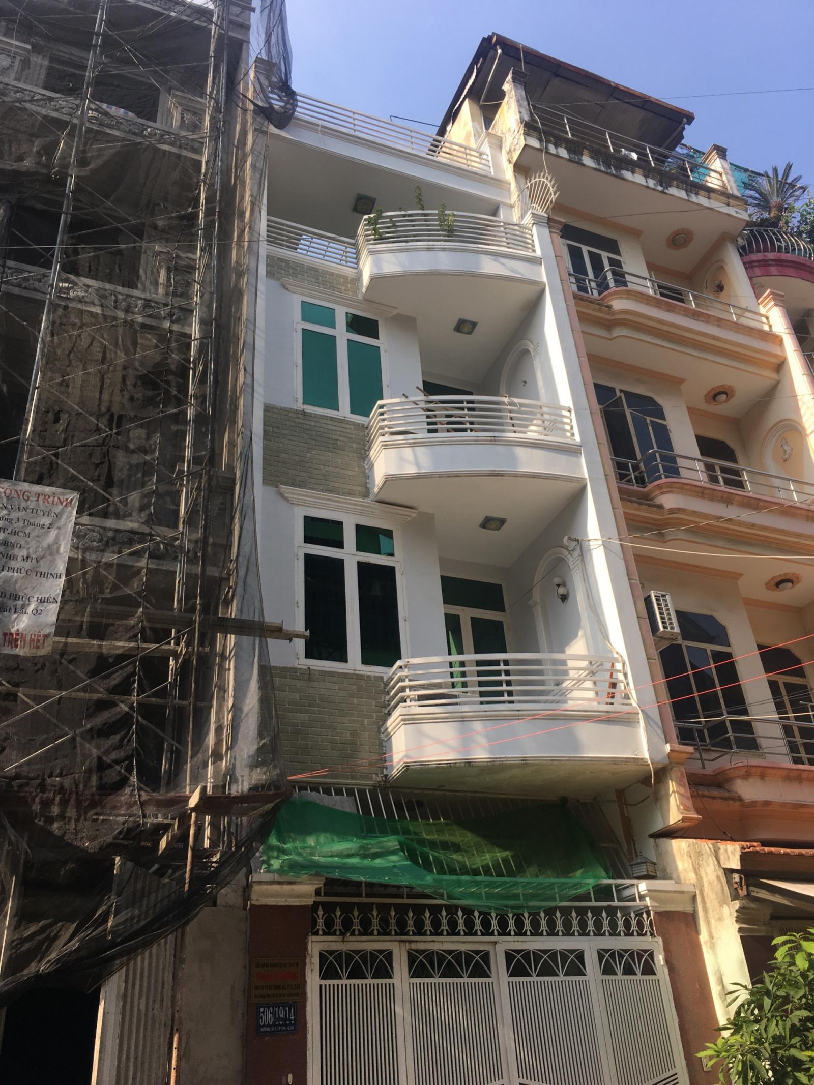 Cực rẻ.Mặt tiền 5T đường 3 Tháng 2 - Hà Đô Centrosa- Quận 10 (4.5x27), giá 43.5 tỷ