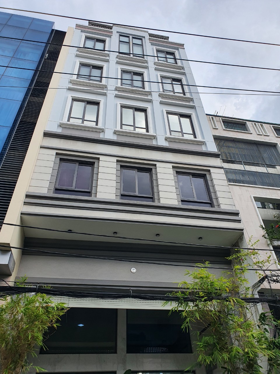 Bán tòa nhà căn hộ đường Bạch Đằng, P.2, Tân Bình. DT 8x20m, Hầm 5 tầng, 37 tỷ