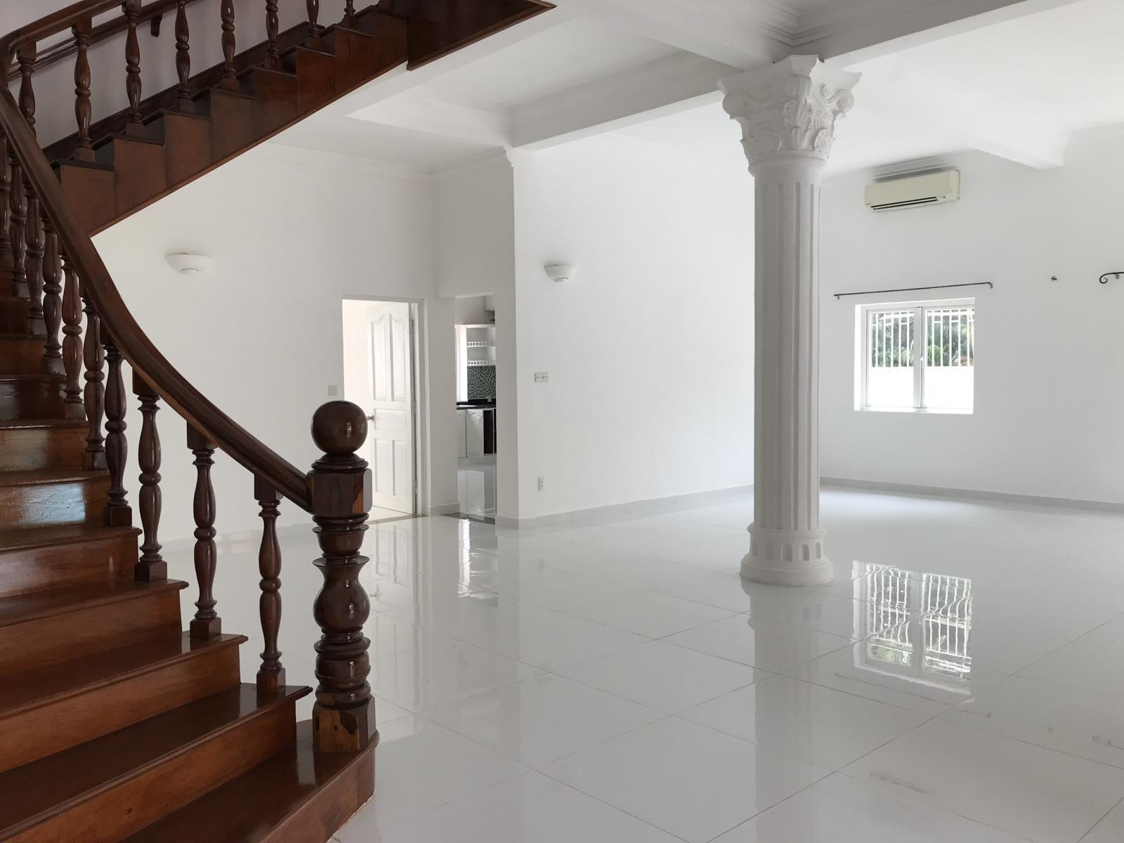 Cần bán Villa đẹp trong khu Compound Phú Nhuận khu cao cấp yên tĩnh  giá tốt chỉ 160tr/m2