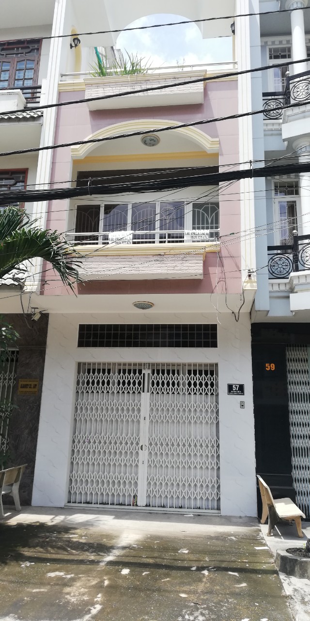 Chính chủ cần bán gấp nhà HXH đường Huỳnh Mẫn Đạt, phường 3, Quận 5.