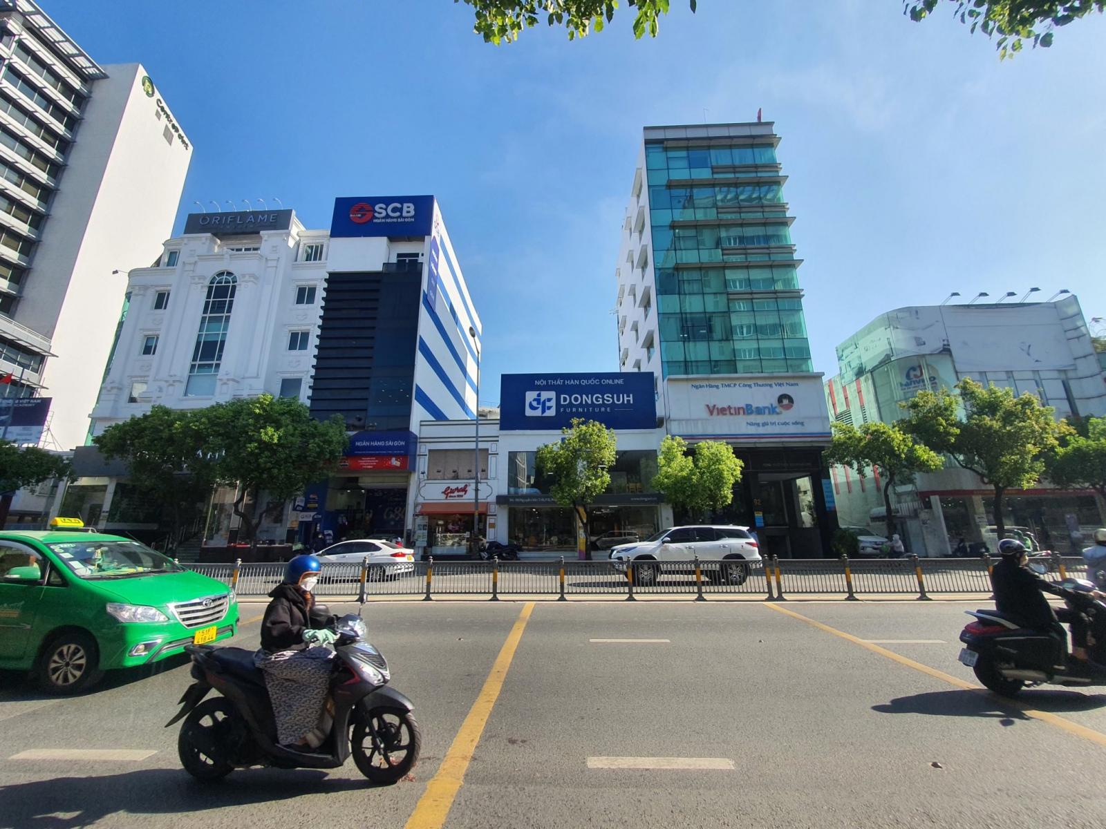 6 x 25m, nhà 3 lầu mặt tiền đường Nguyễn Văn Trỗi - P.10 - phú nhuận (khúc lề rộng - giá 37 tỷ)